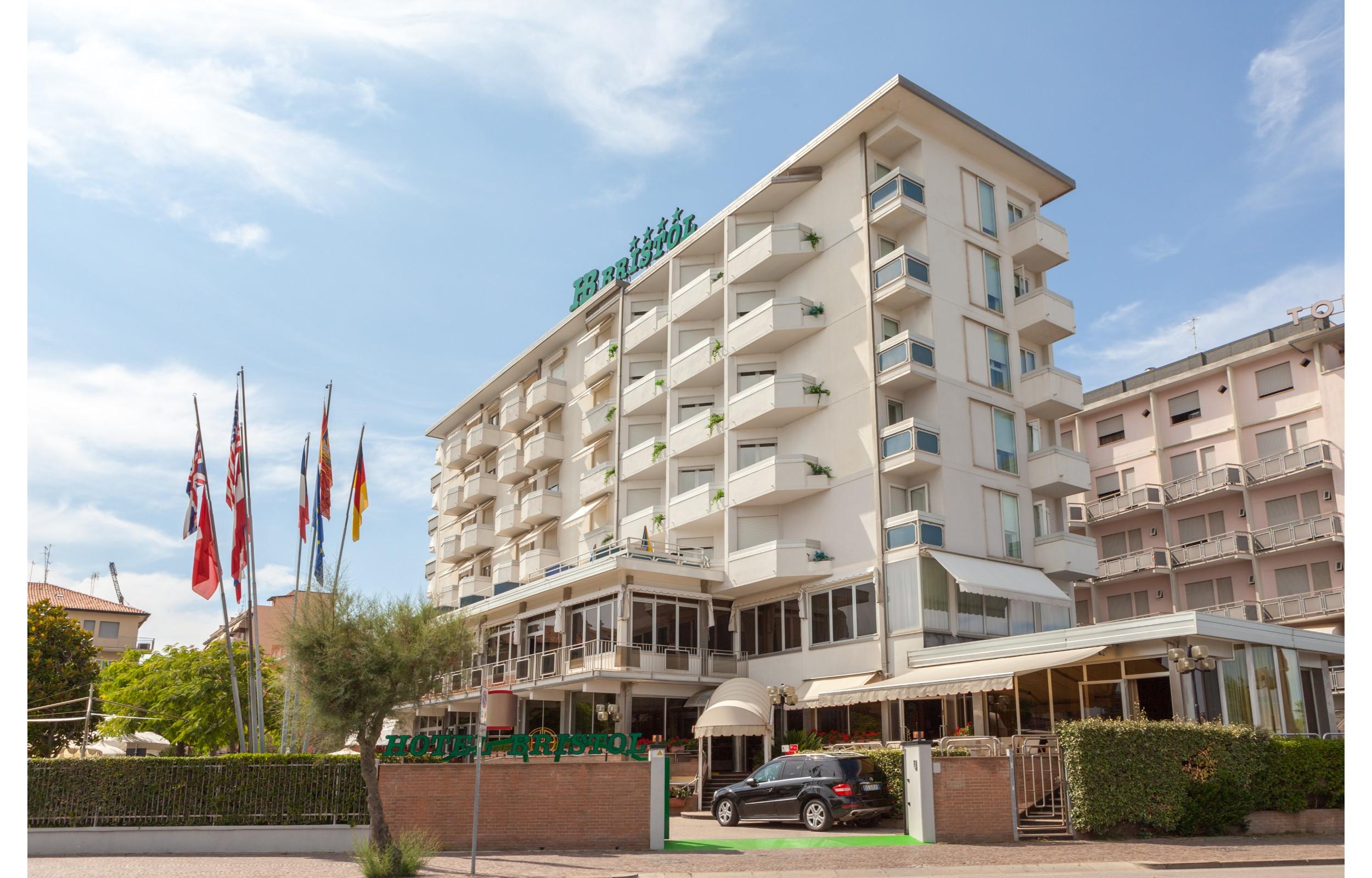 Hotel Bristol Sottomarina Exterior photo