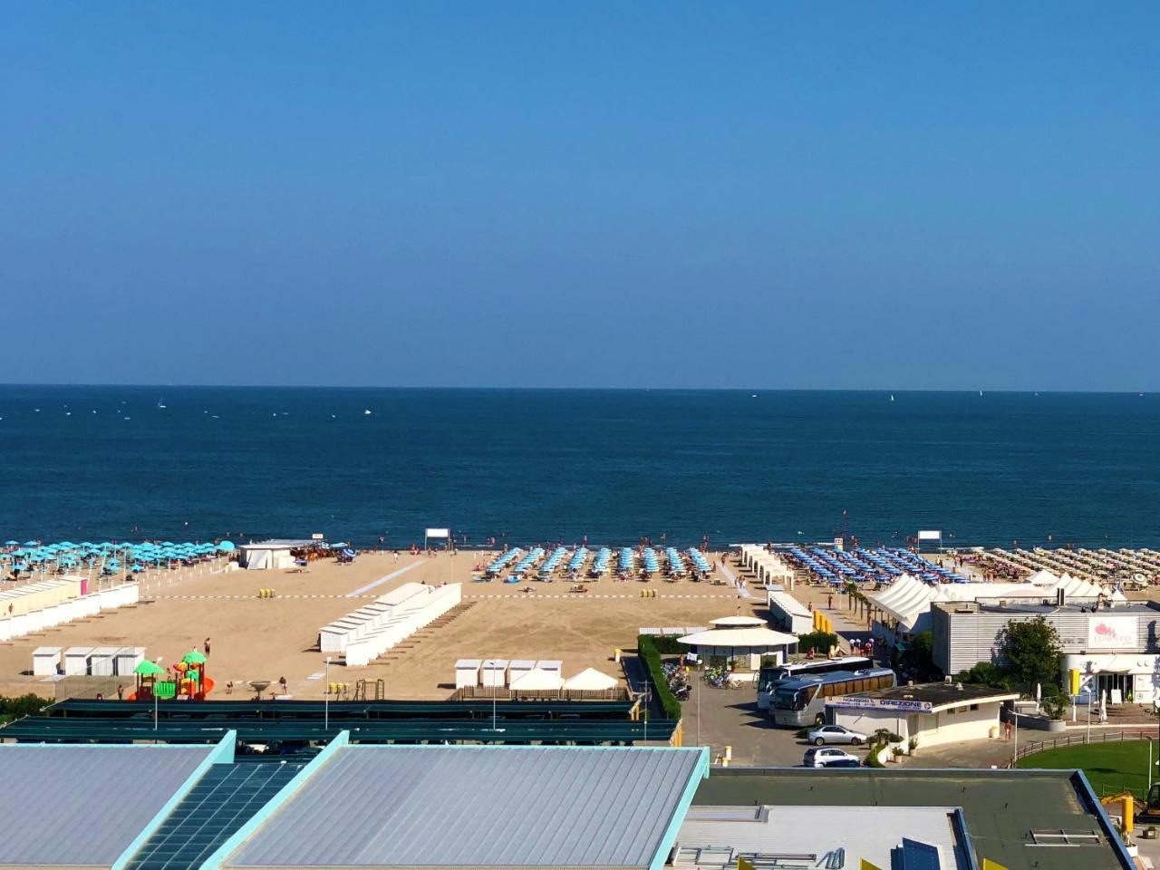 Hotel Bristol Sottomarina Exterior photo